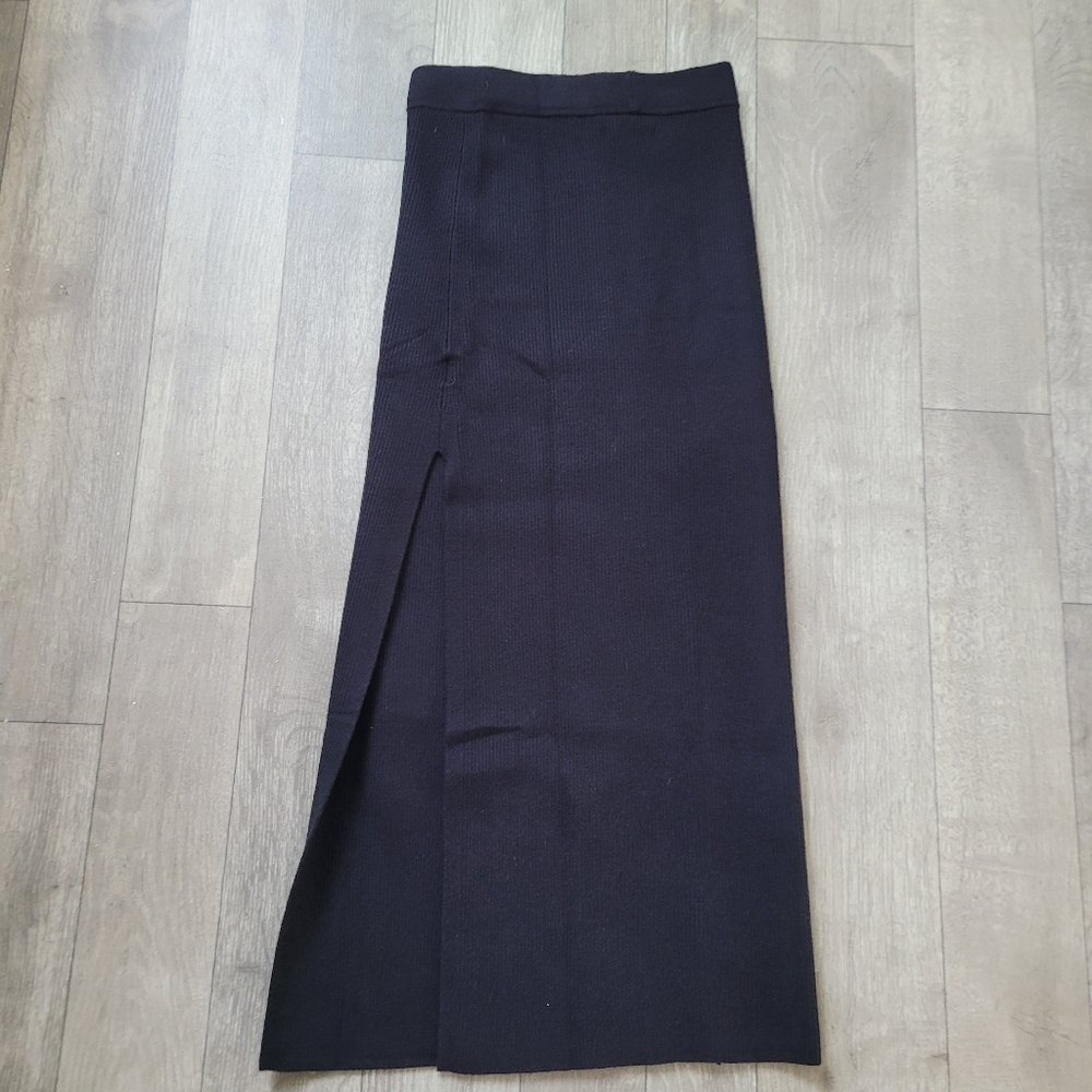 American Eagle Outfitters knit maxi skirt Womens thigh slit XXS Black Sleek Chic